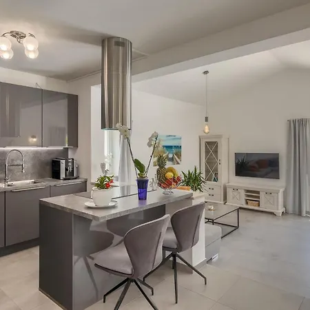 Camelia Holiday home Porec