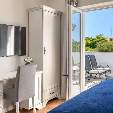 Holiday home Camelia *